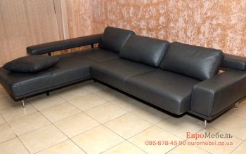 Шкіряний кутовий диван Hukla